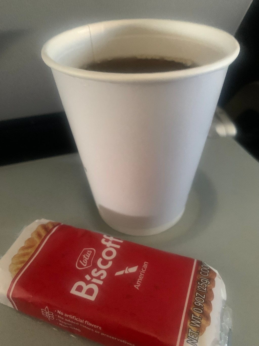 What Snacks Do the Airlines Serve? Part 2: American Airlines